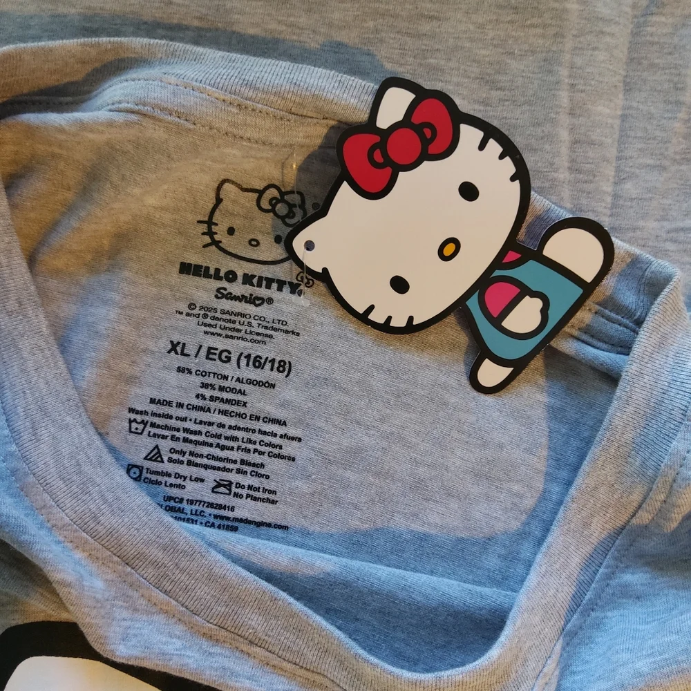 Hello Kitty Gray and Pink Short Sleeve Tee - Picture 6 of 7